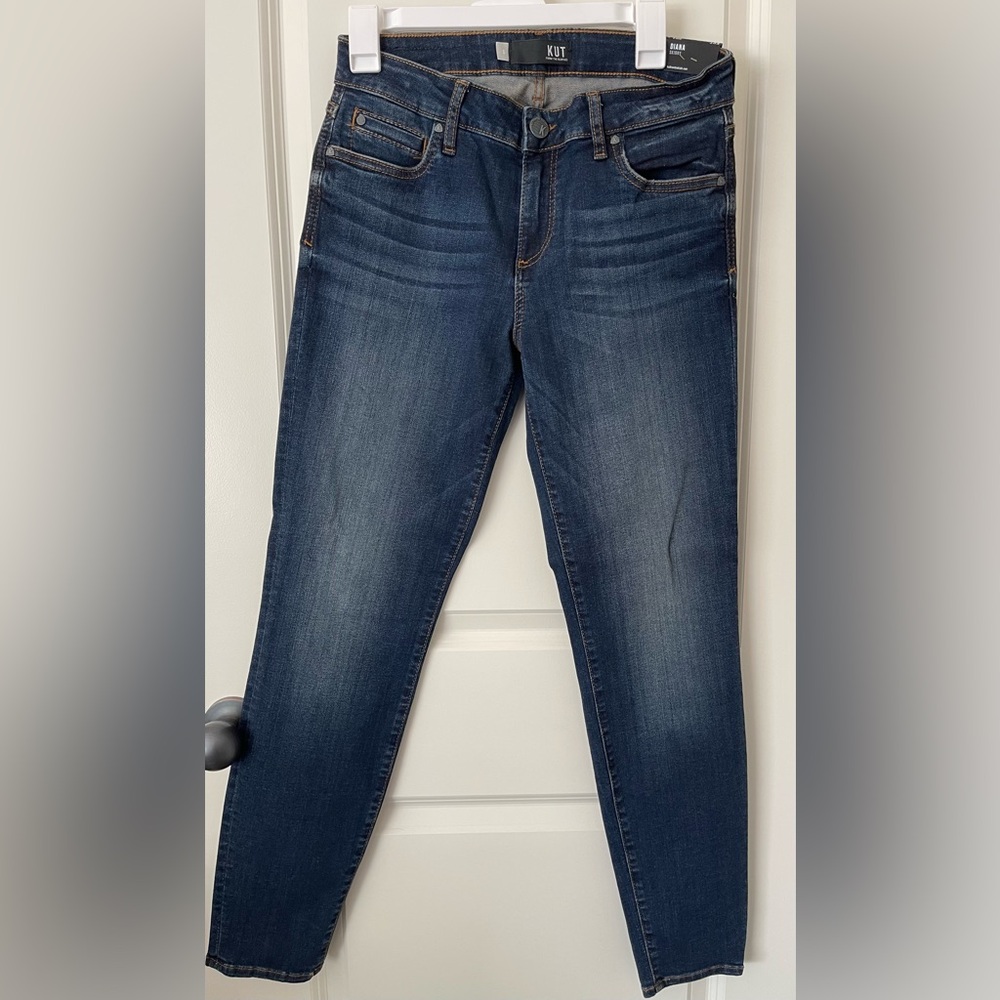 Kut from the Kloth Diana High Rise Relaxed Fit Skinny